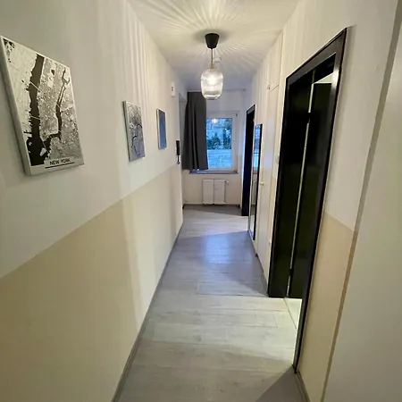 Modernes 1-zimmer Mit Balkon & Parkplatz Appartement Oberhausen (North Rhine-Westphalia)