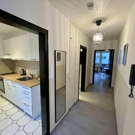 Modernes 1-zimmer Mit Balkon & Parkplatz Appartement *